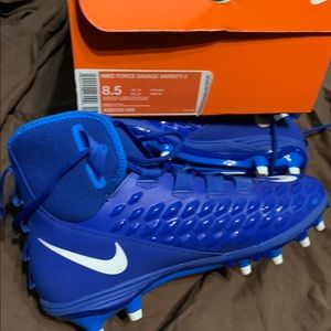 Nike Force Savage Varsity 2 cleats